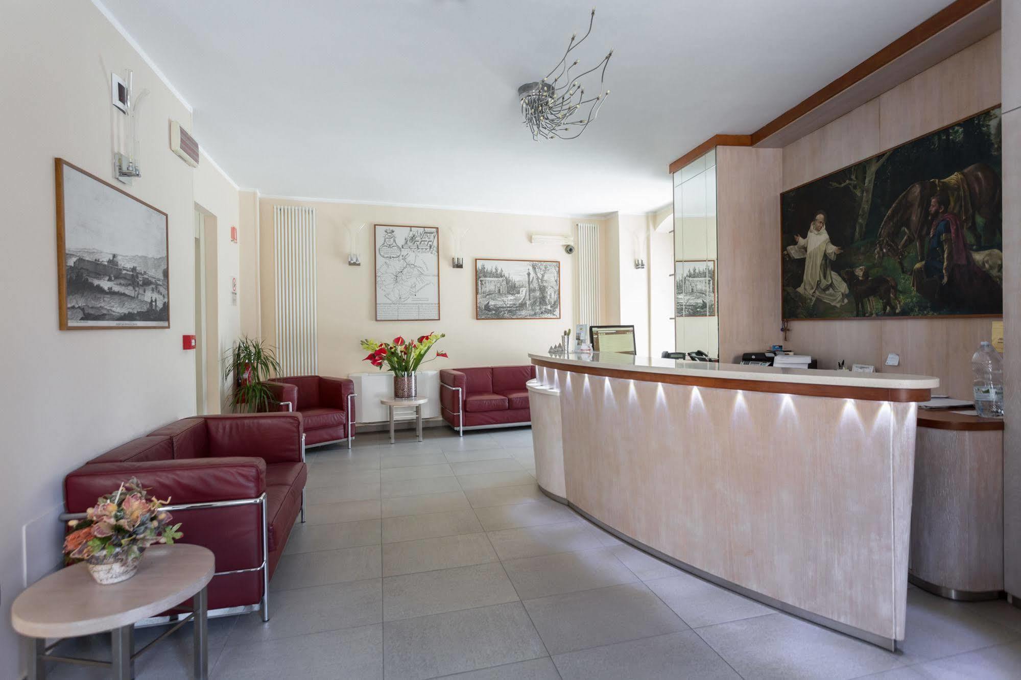 Hotel Conte Ruggero Serra San Bruno Eksteriør bilde