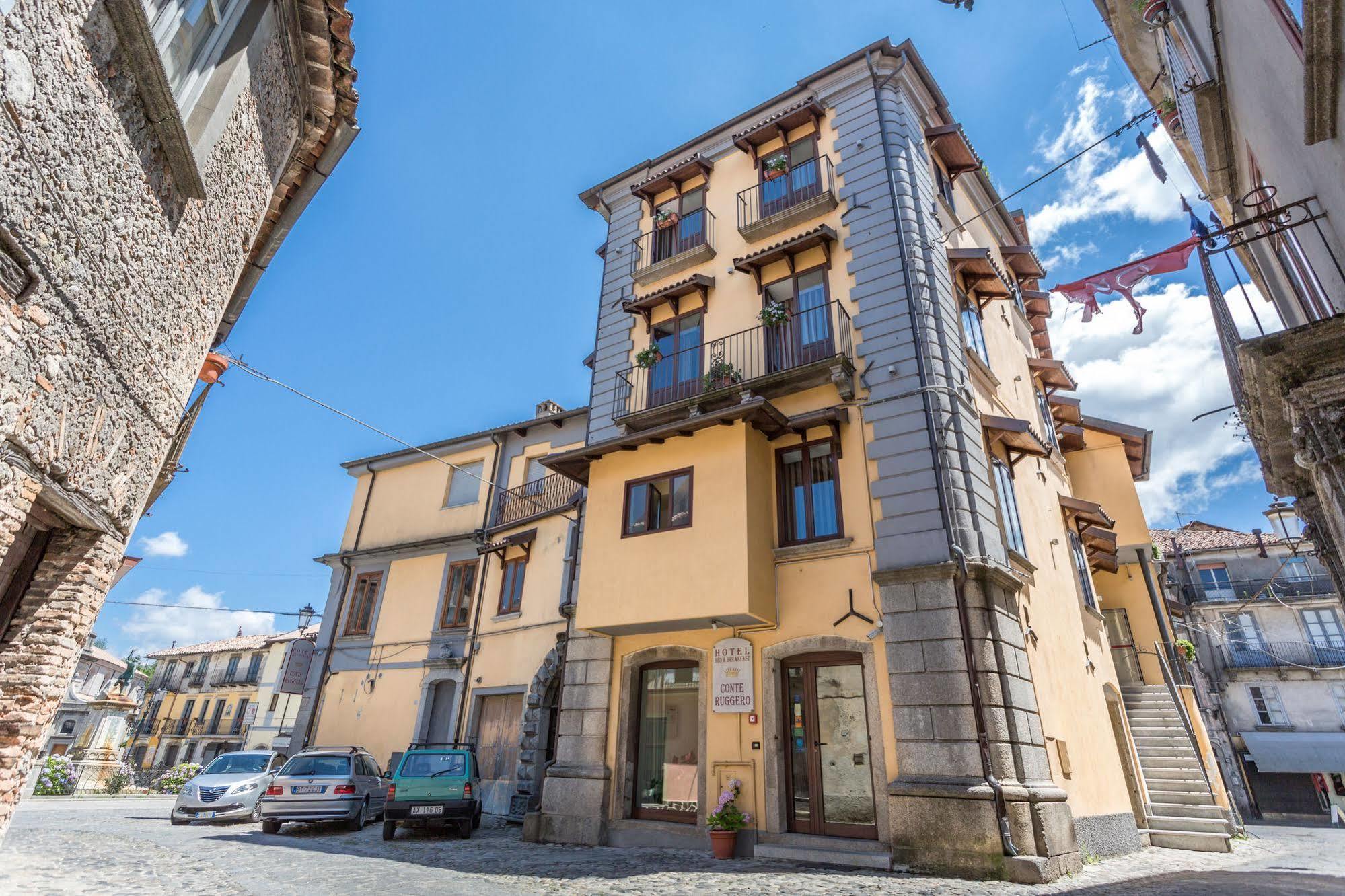 Hotel Conte Ruggero Serra San Bruno Eksteriør bilde